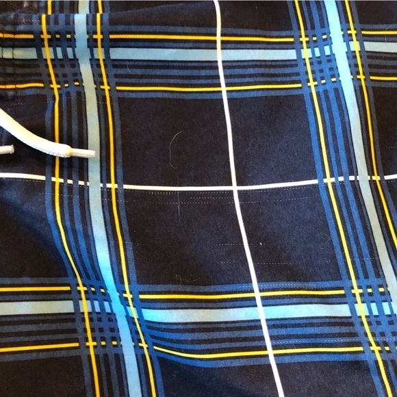 Corona Extra Board Shorts Size Large - Picture 7 of 10